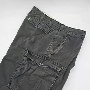 2014 Levi's Two Horse Cargo Shorts Men's 42 Gray Casual Outdoors